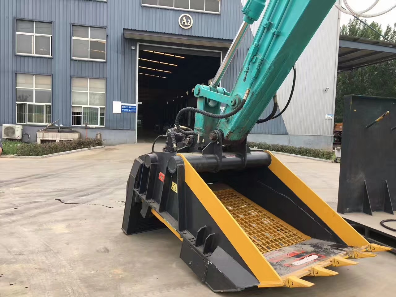 Kułka zdrabniająca do koparki, – Heavy Equipment With Bucket recenzja i cena